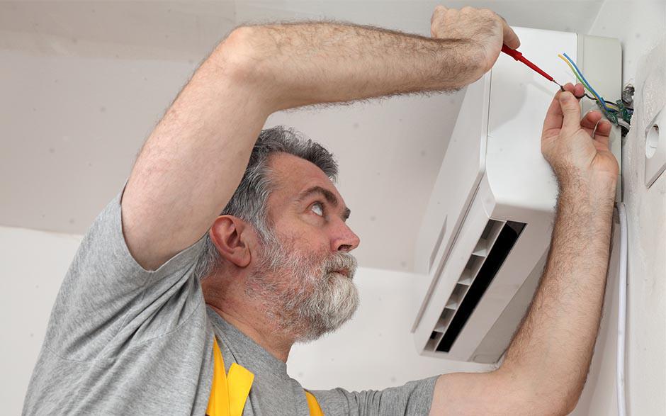 je recherche un électricien Ris-Orangis